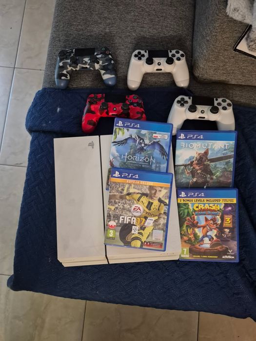 PS4 Biała 1gen. 500 Gb