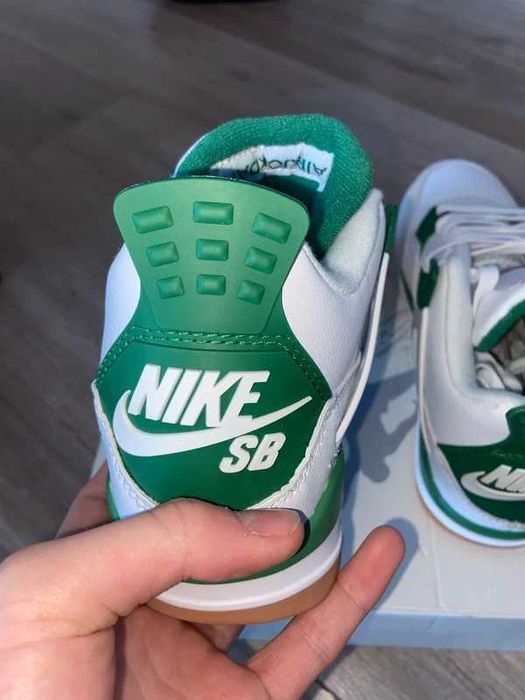 Buty meskie Mokasyny Jordan_4_Retro_SB_Pine_Green R44