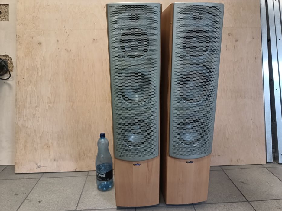 Kolumny podłogowe renomowanej amerykańskiej firmy infinity model Beta