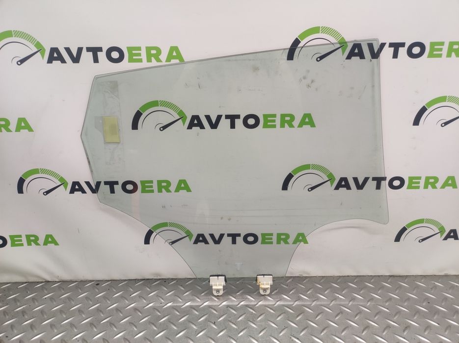 Стекло двери задней левой NISSAN ROGUE Sport 17- 823016MA0A