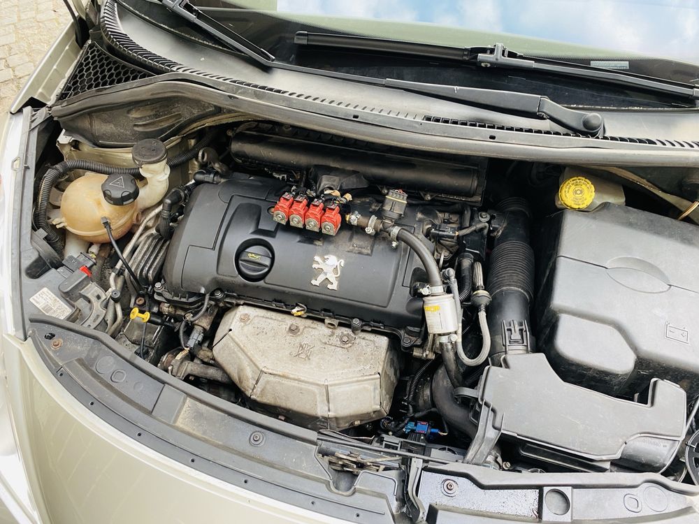 Peugeot 207 SW 1,6 B + LPG, bogata wersja, panorama, hak