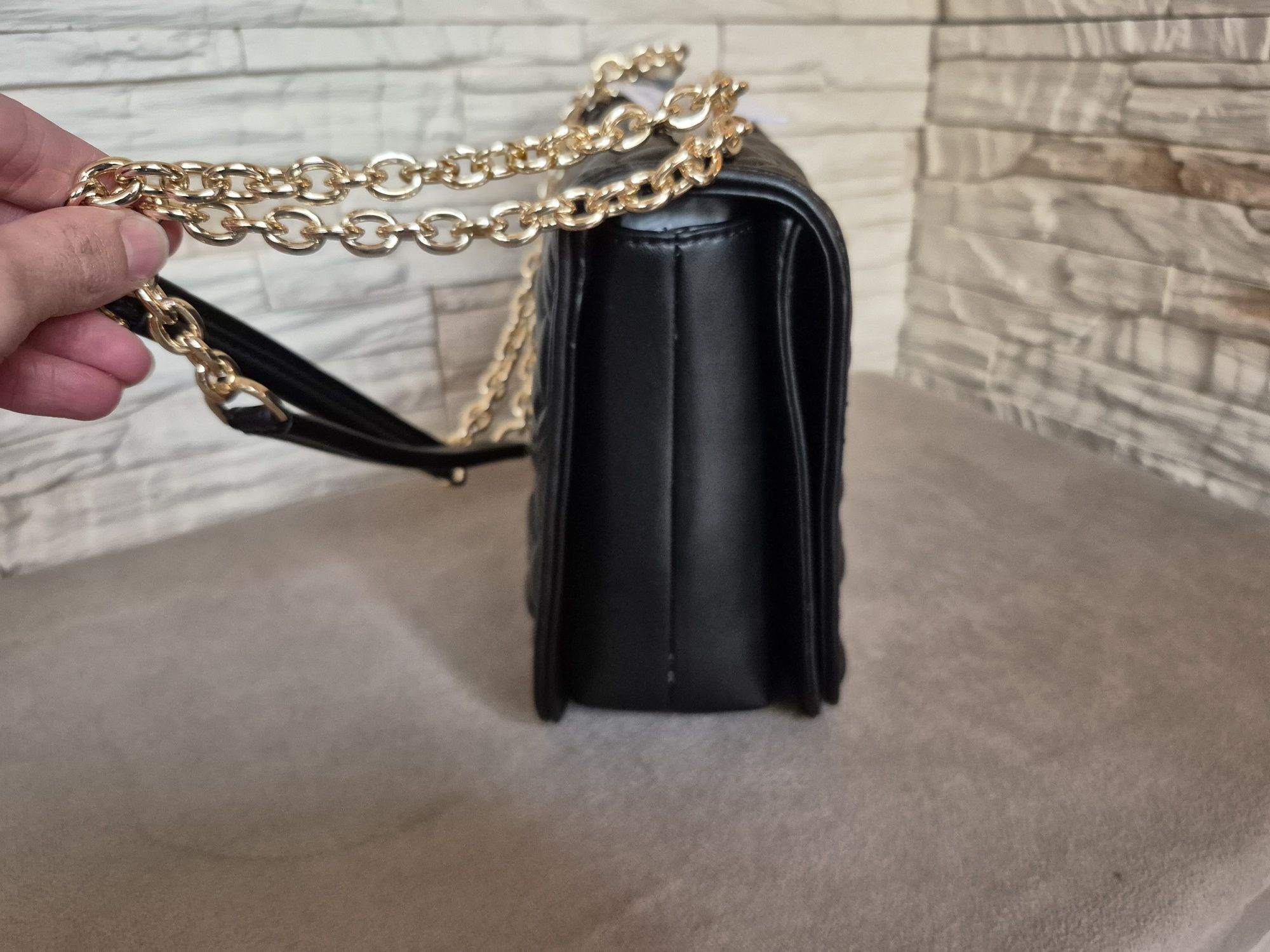 Torebka Torebeczka Listonoszka Damska Love Moschino