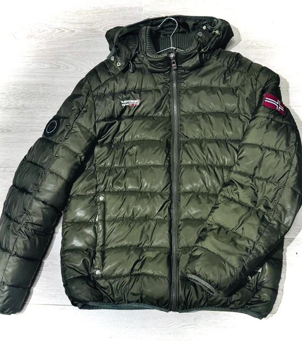 Зимова куртка чоловіча б/у