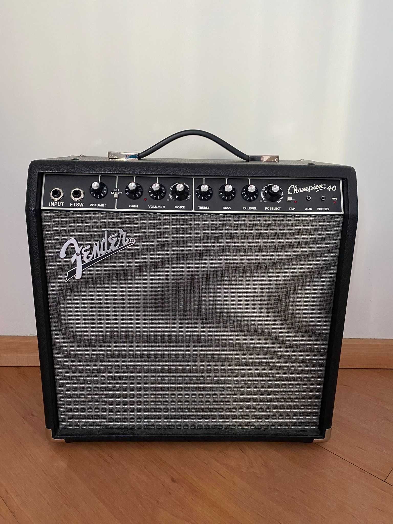 Amplificador Fender Champion 40