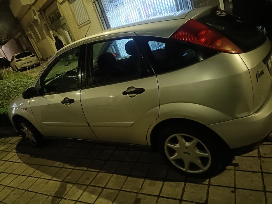 Ford focus 1.6 gasolina