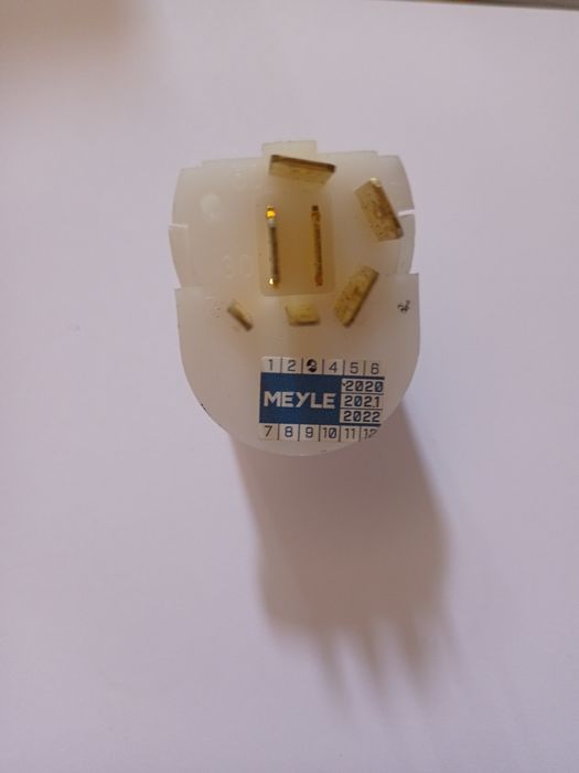 Комутатор ДВС 1.6 EZ