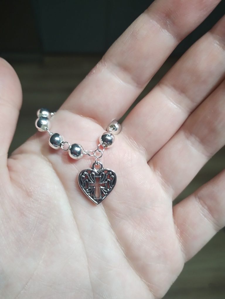 Różaniec srebrny na palec mini mały z krzyżem krzyżykiem
