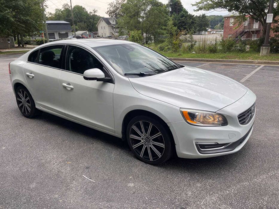 Volvo S60 T5 Inscription      2018