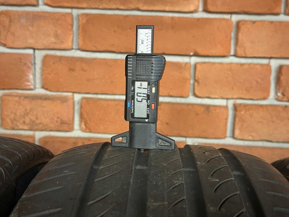 Opony Pirelli Powergy 225/50R17 5mm 2022