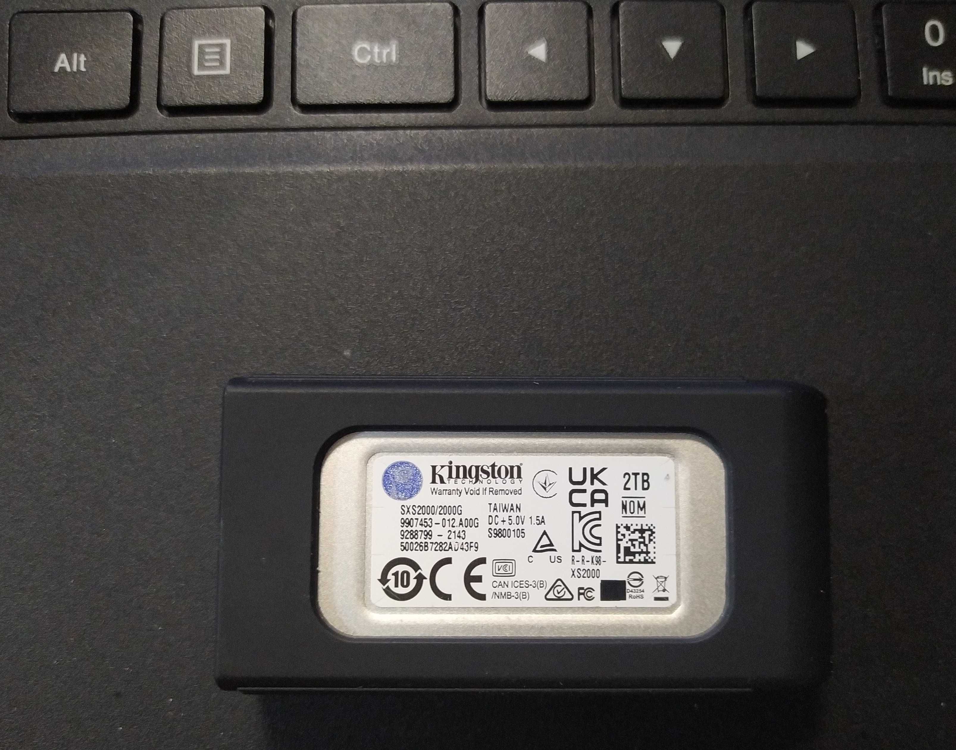 SSD диск Kingston XS2000 Portable 2TB USB 3.2