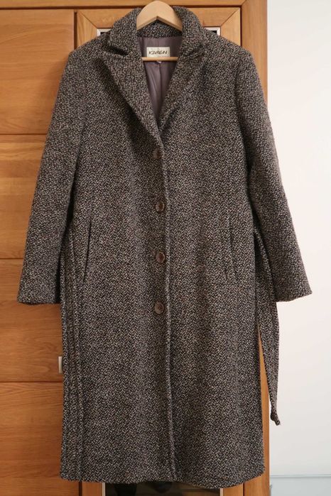 Damski płaszcz firmy KAREN Collection rozm. 40