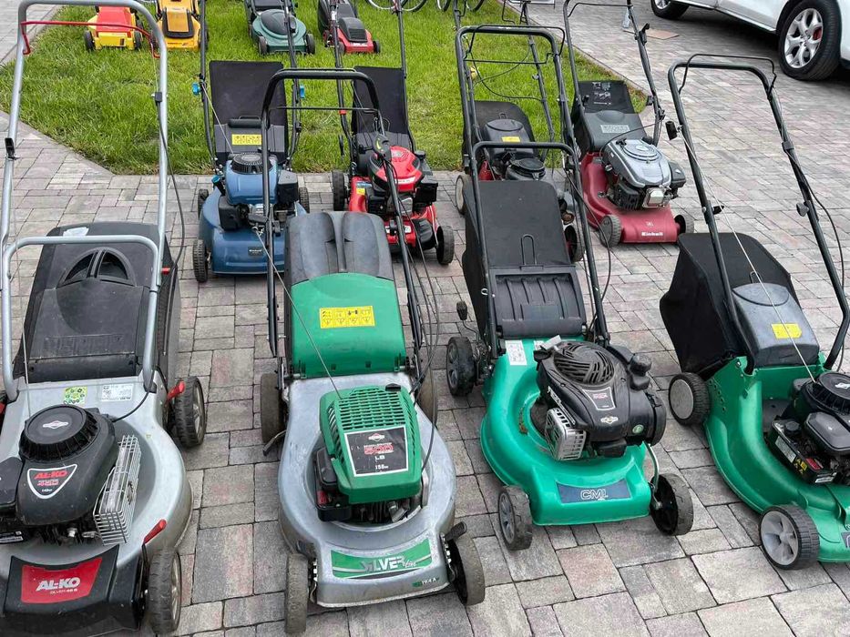 Бензинова газонокосарка з Німеччини