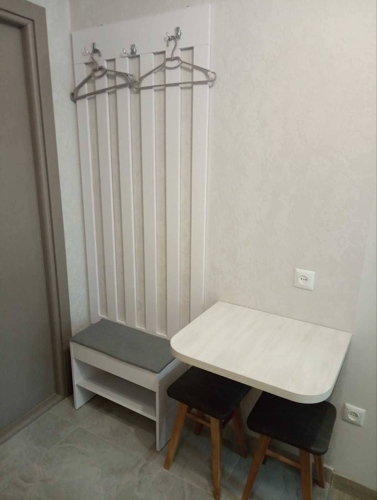 квартира-студія погодинно (площа 10 м2 - 600 грн/доба ). На Волі
