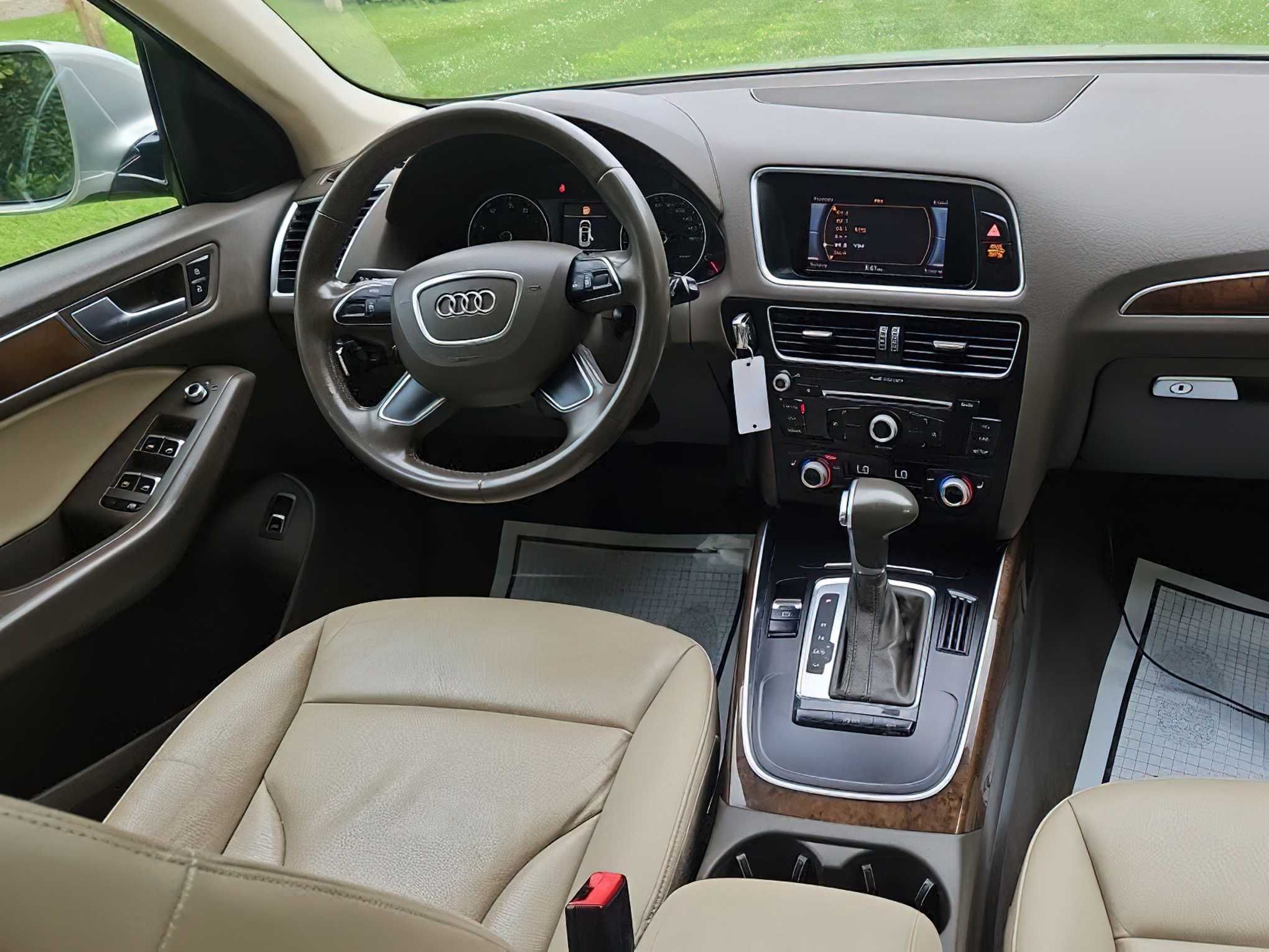Audi Q5     2017