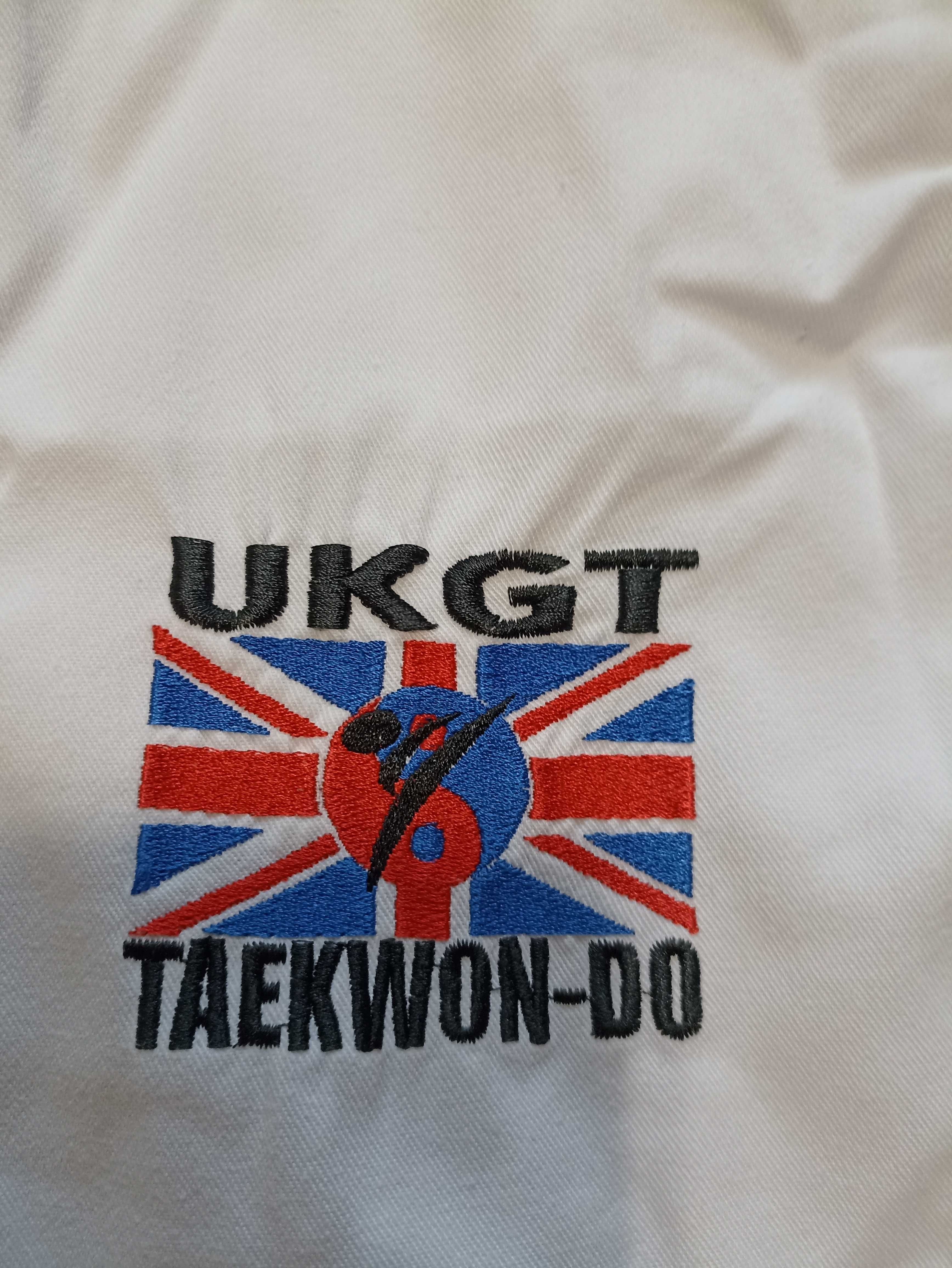 Кимоно для Taekwondo на 130 см. Англия.