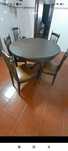 Mesa com 8 cadeiras