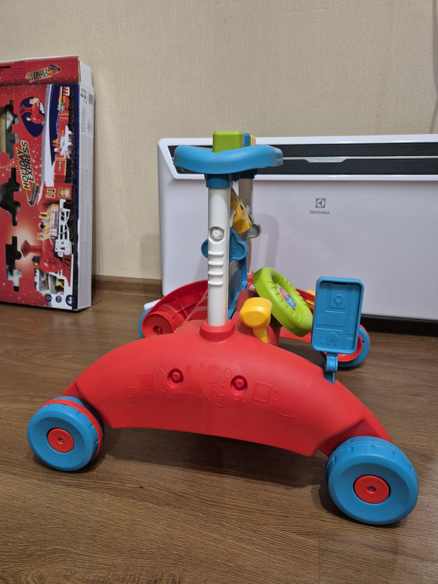 Дитячій толокар Fisher Price