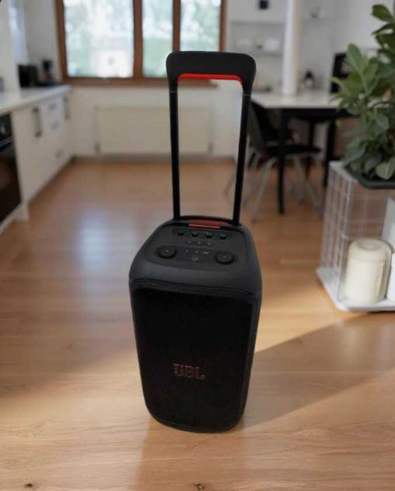 Портативна колонка блютуз колонка JBL