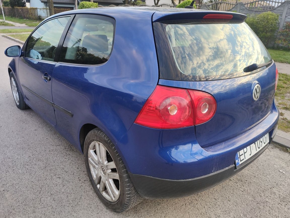 Volkswagen Golf V 1.9 TDI