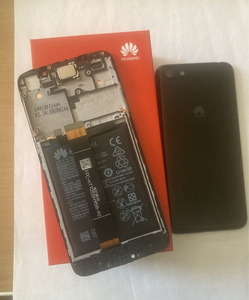 Huawei Y5 2018, дисплей.