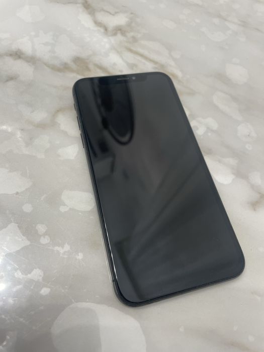 Продам iphone X чорного кольору
