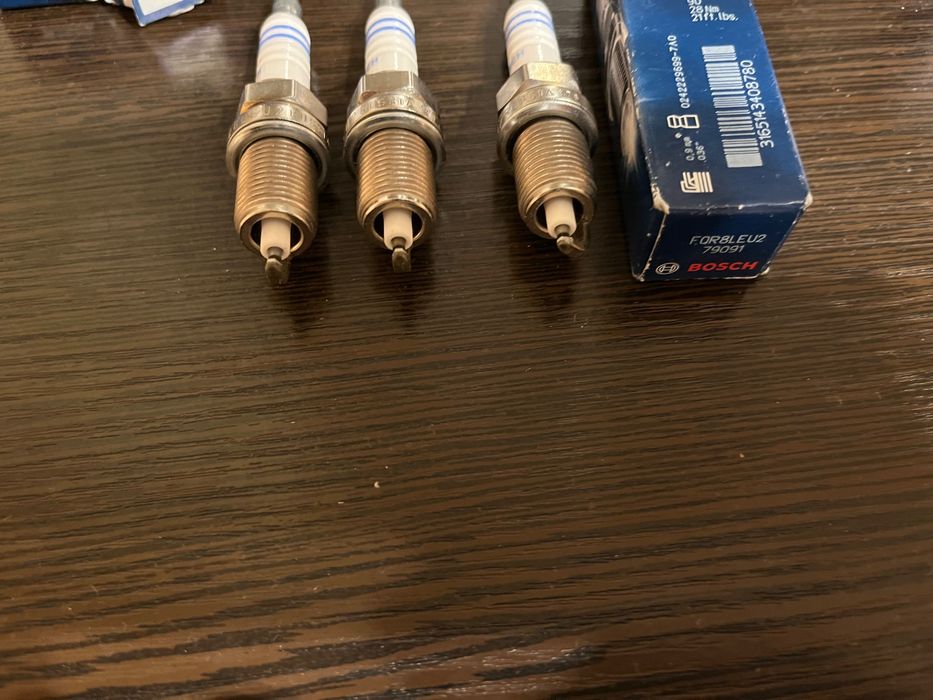 Продам свечи Bosch FQR8LEU2