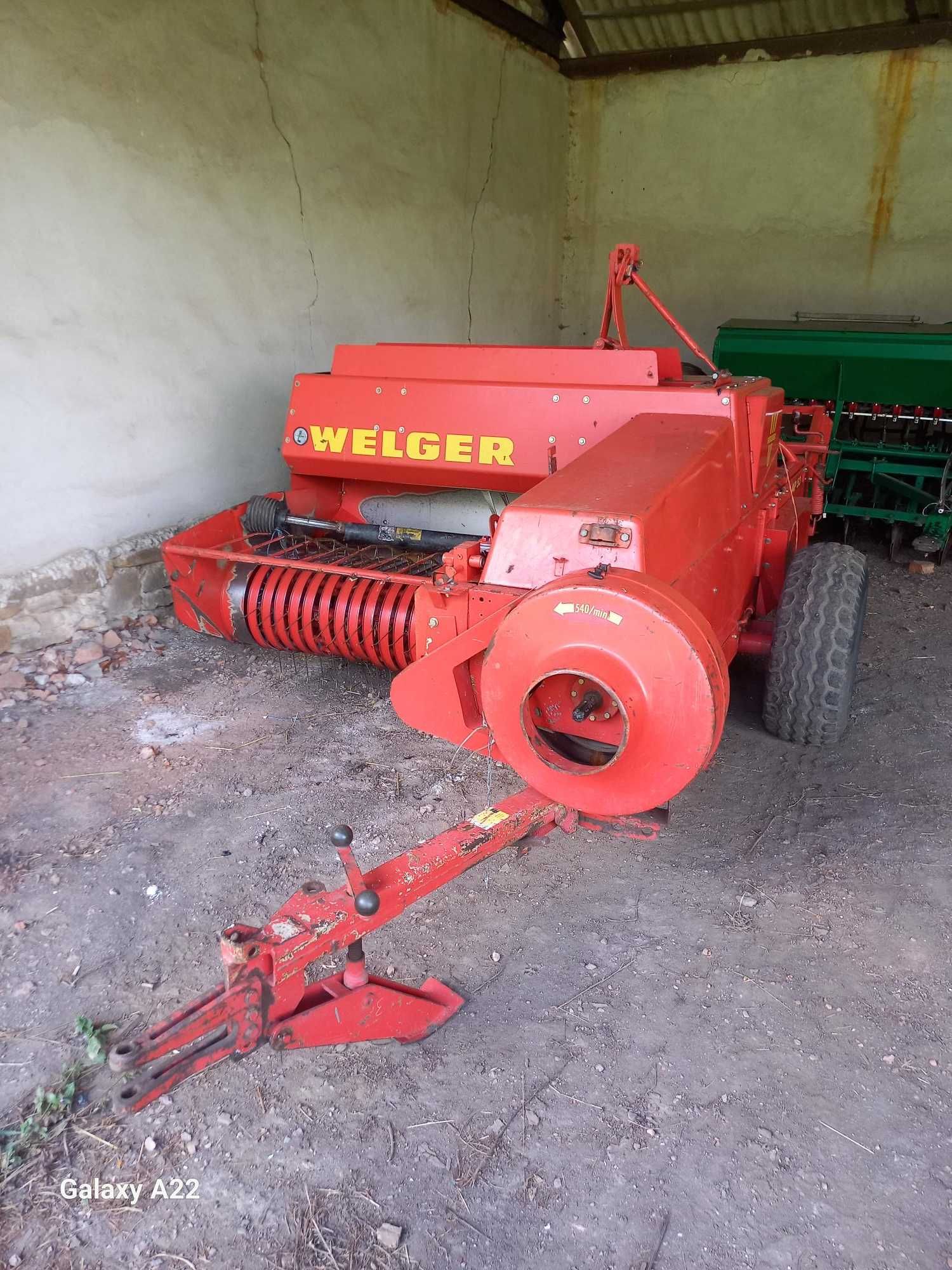 Прес Підбирач Welger AP 53