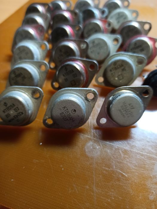 Транзисторы КТ838А; КТ846В; КТ828А;КТ818АМ;BU208A;