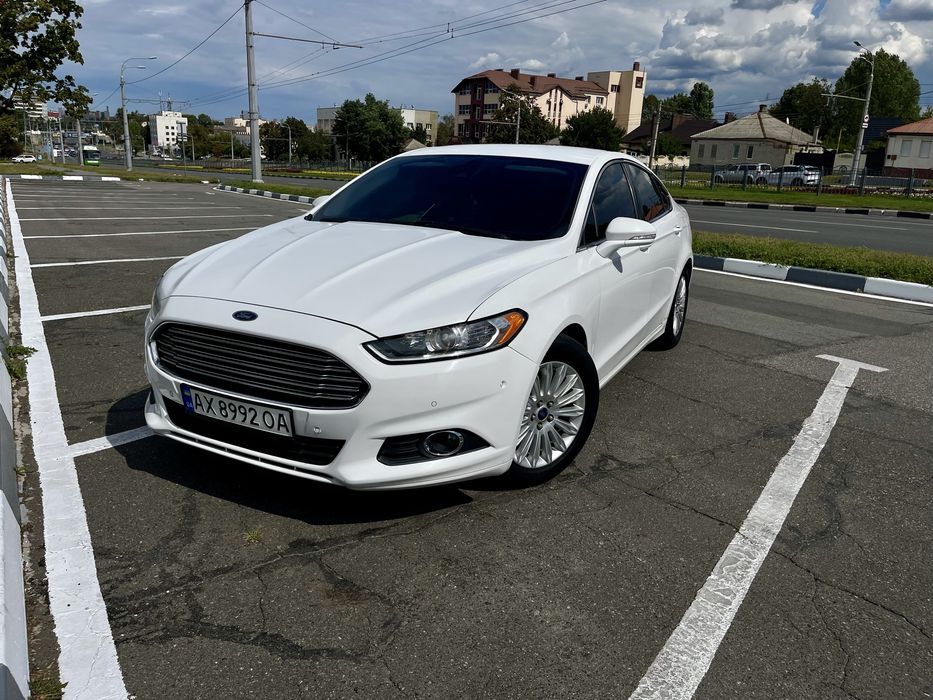 Ford Fusion hybryd
