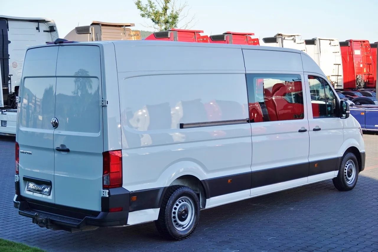 Volkswagen CRAFTER / BRYGADÓWKA / BLASZAK / 2020 ROK / Full opcja / ZABUDOWA NARZEDZIOWA / SPROWADZONY / PO KONTRAKCIE SERWISOWYM