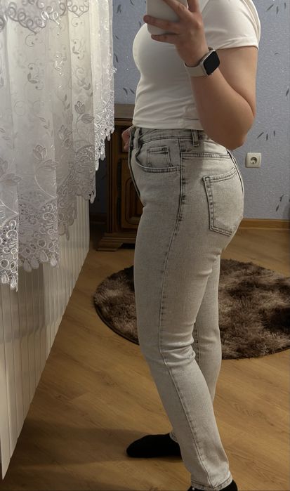 Джинси сірі 26 розмір