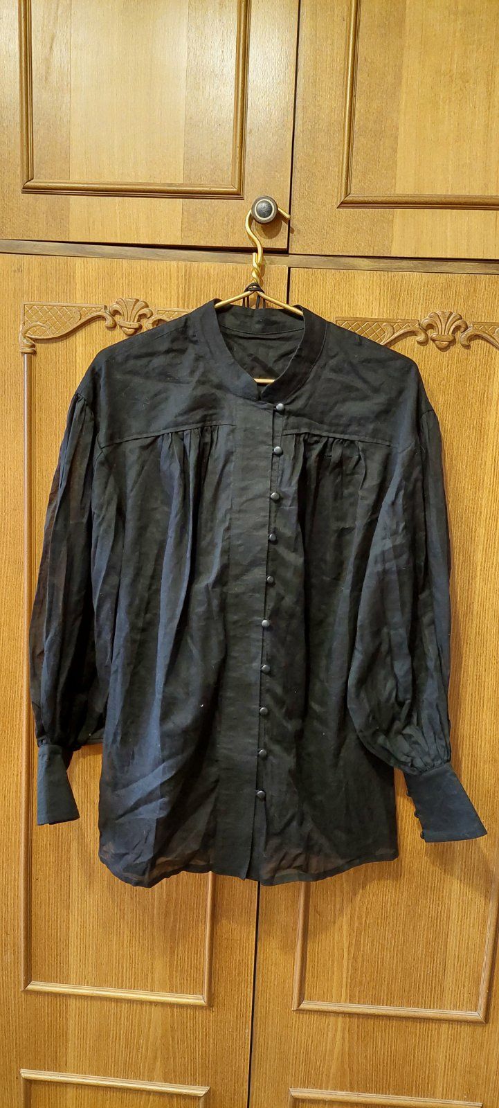 Лляна блуза, класична чорна