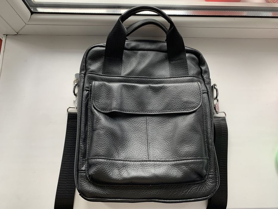 Продам кожаную мужскую сумку