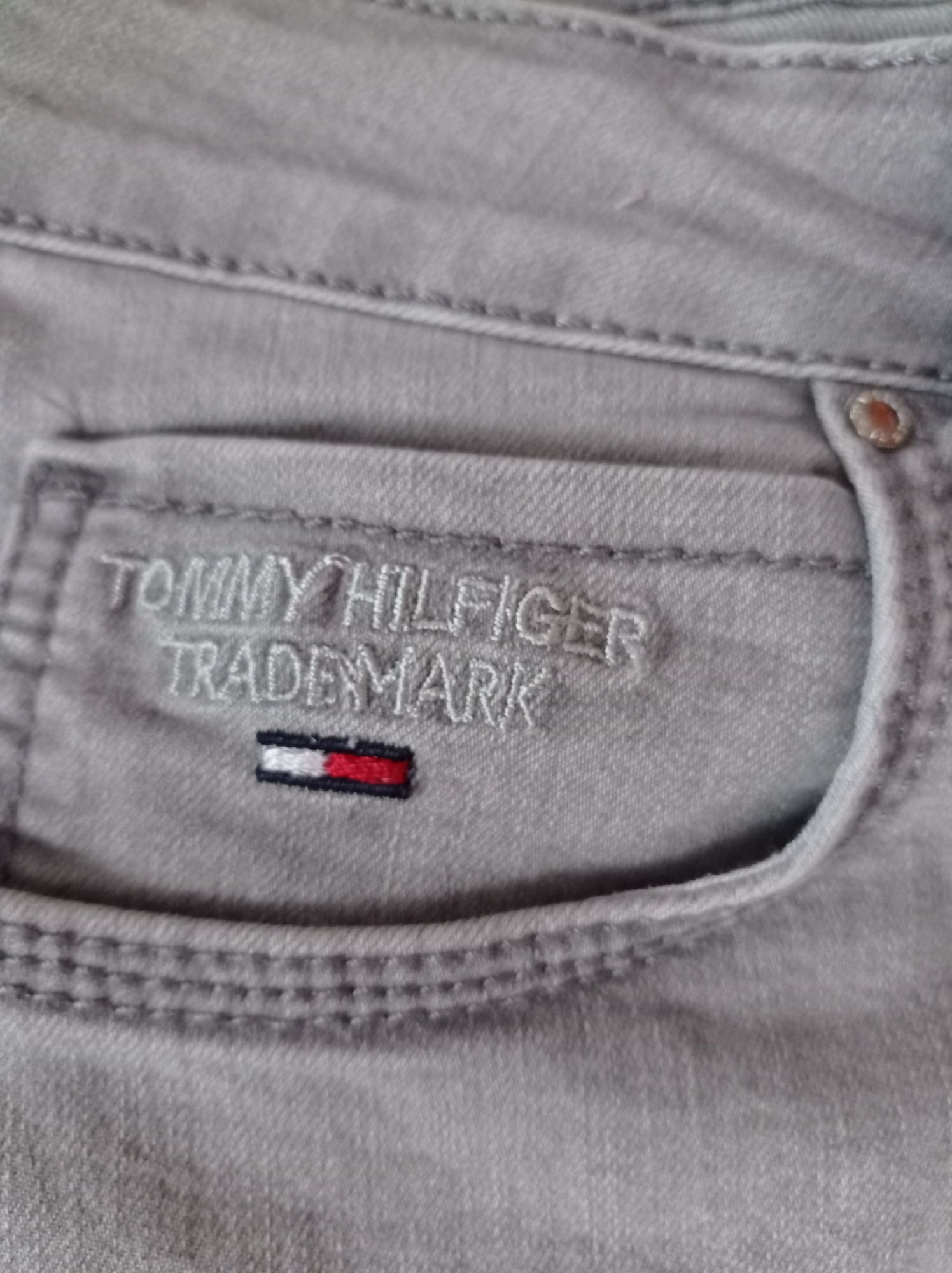 Джинсы женские TOMMY HILFIGER