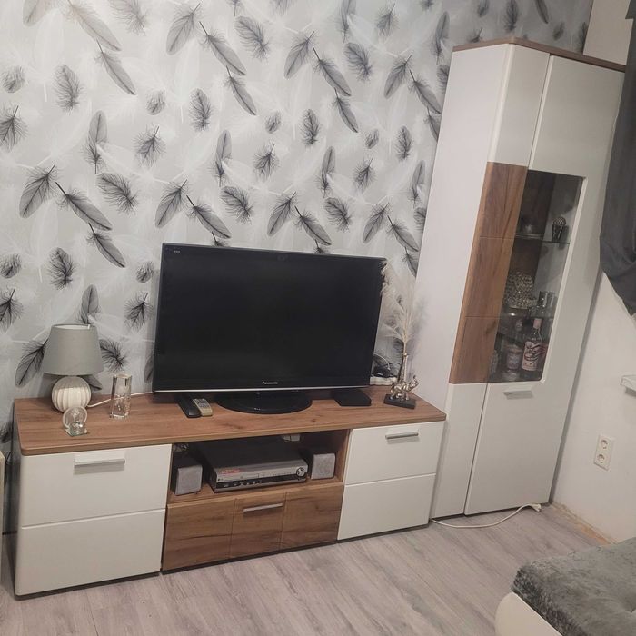 Meble komoda szafka rtv i witryna