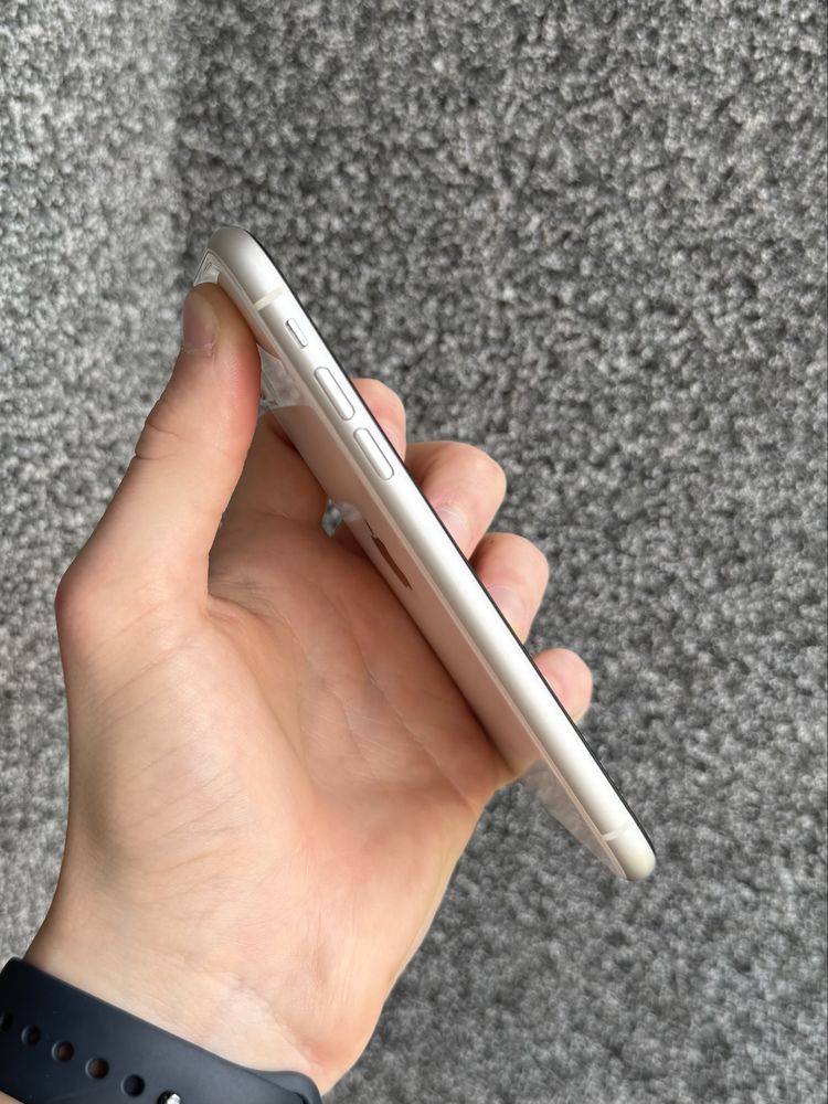 Продам Apple Iphone 11 128GB Neverlock White |АКБ-100%| Гарний стан