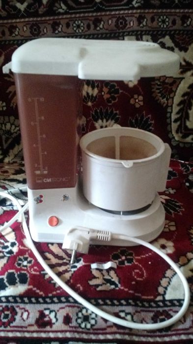 Кофеварка капельная рабочая ГЕРМАНИЯ ОРИГИНАЛ Clatronic ka-2013