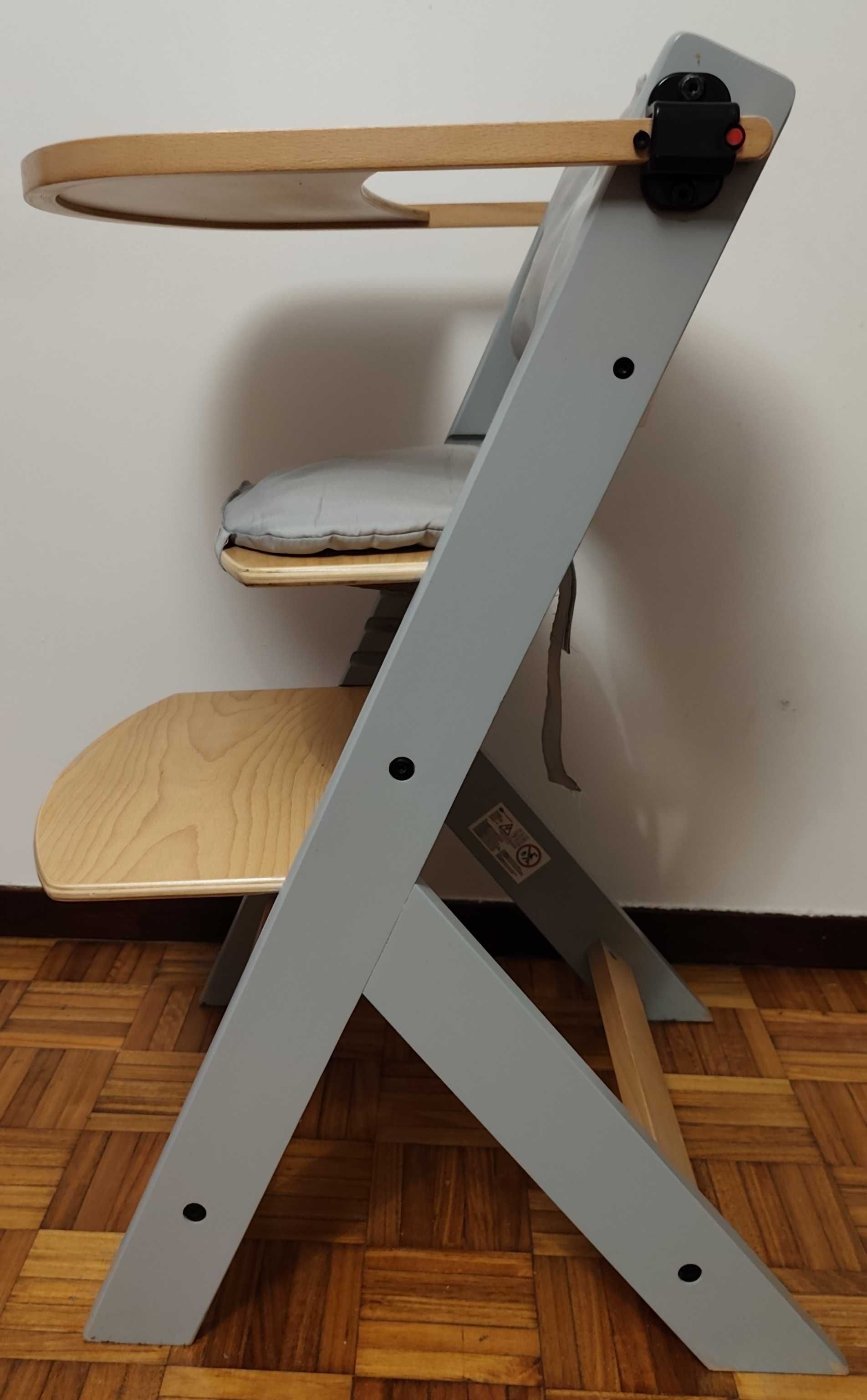 Cadeira de Refeição com Almofada KINDERKRAFT Enock Natural Grey