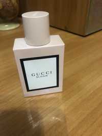 Флакон від парфумів Gucci Bloom