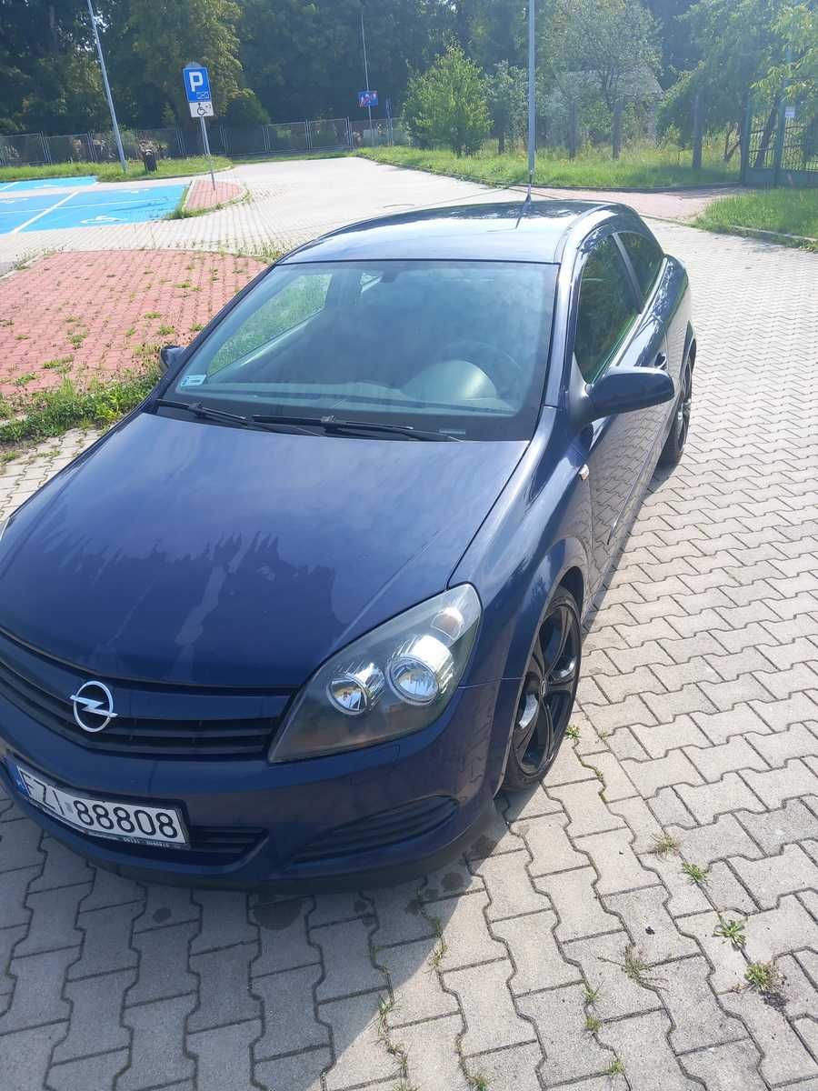 Opel astra,corsa