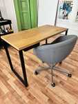 Biurko oraz fotel / Fotel Ikea Skurvsta + biurko Jysk