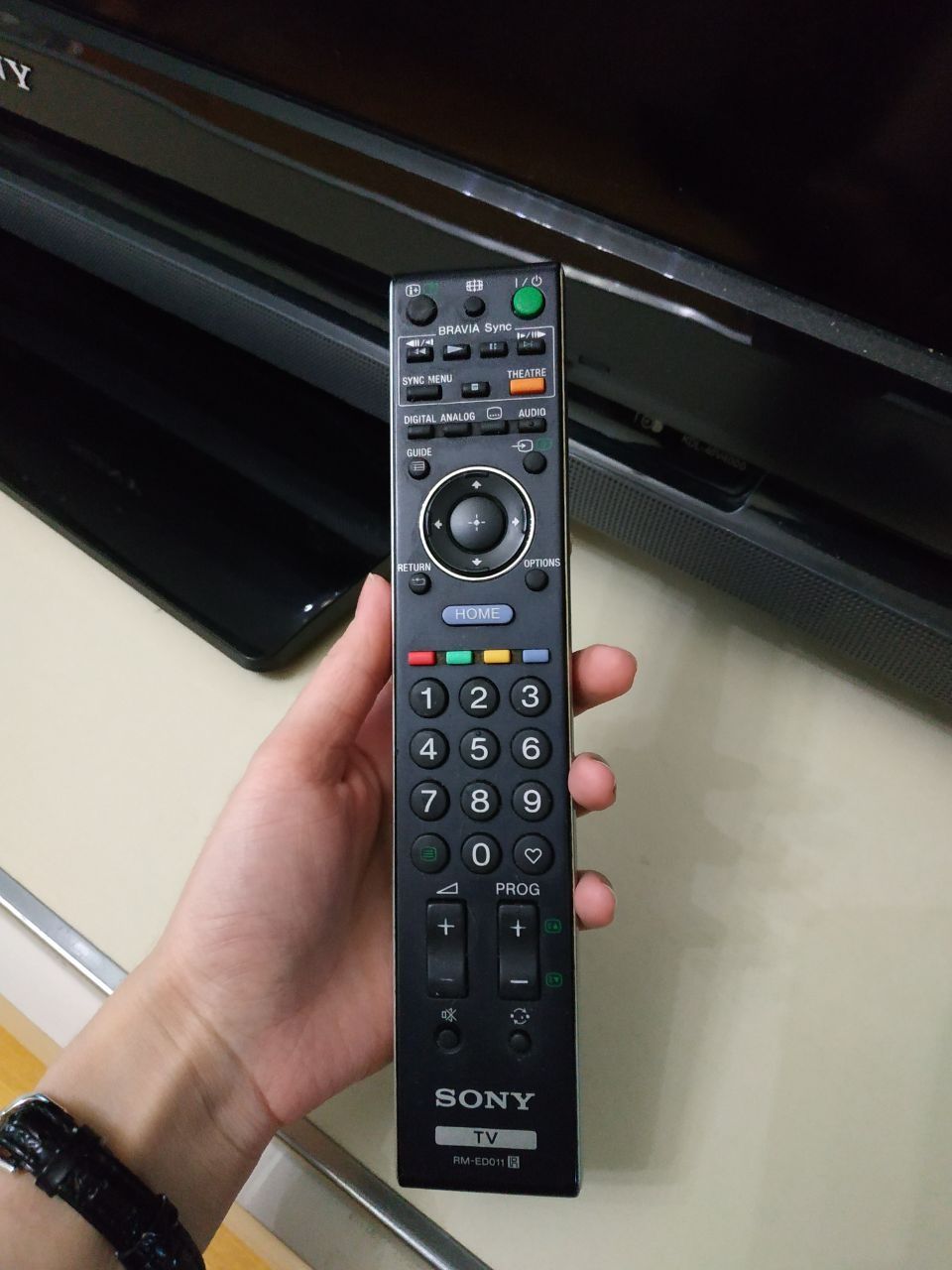 Телевізор плаский Sony Bravia KDL-46V4000 телевизор с плоским экраном