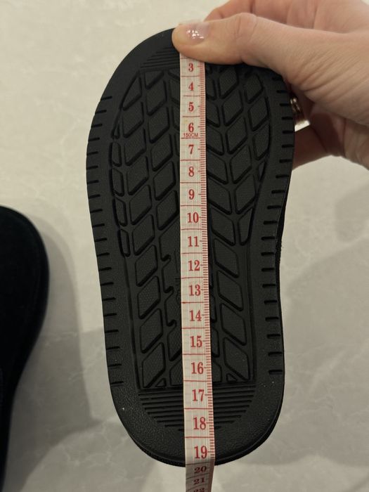 Продам Koolaburra by Ugg 26 розмір