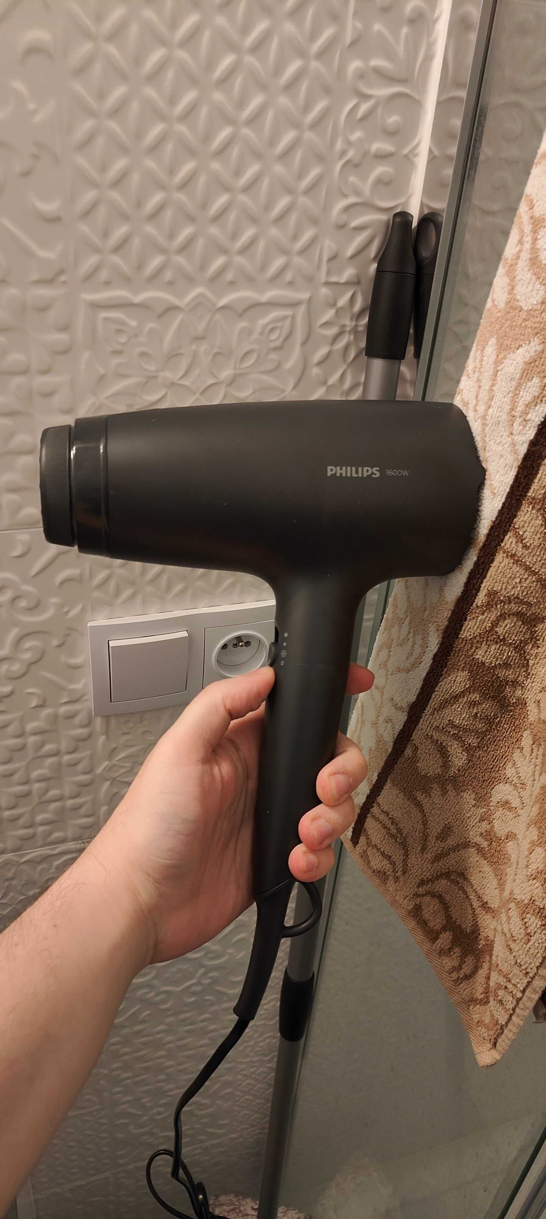 Philips hair dryer (suszarka) BHD302