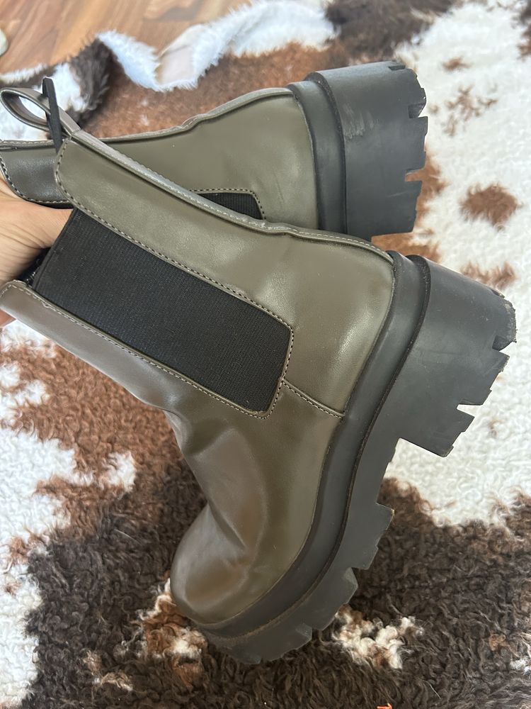 Botas verdes de plataforma