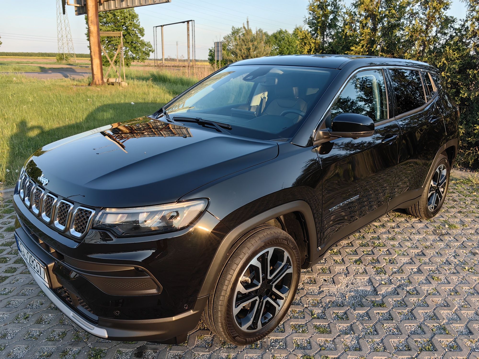 Jeep Compsss E Hybrid MY24 ALTITUDE Mhev T4 Turbo 130km DCT7 
 MHEV T4
