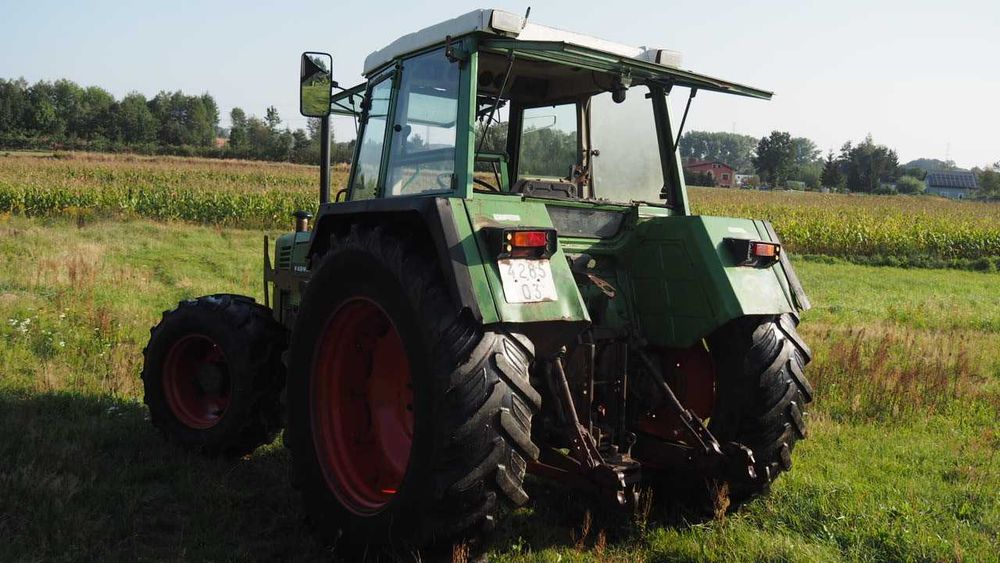 Ciągnik rolniczy Fendt 311 Lsa