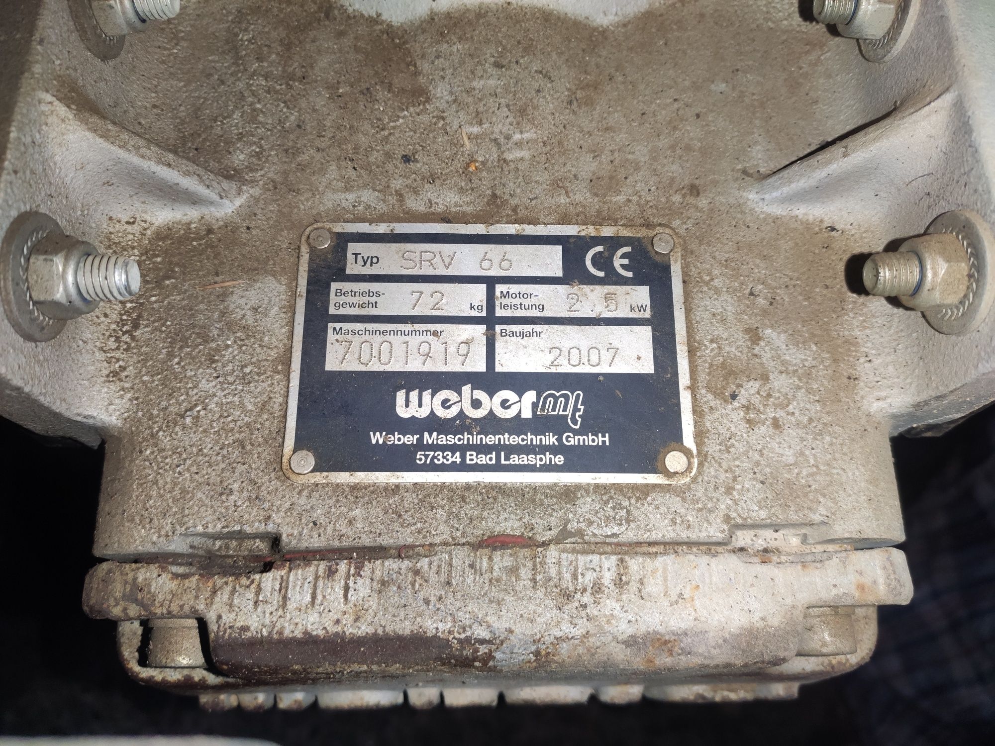 Вібронога трамбовка Weber SRV 66  вибротрамбовка