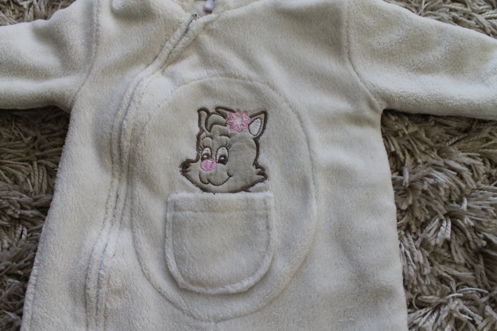 kombinezon wiosna/jesień r. 62/68 + czapka i buciki