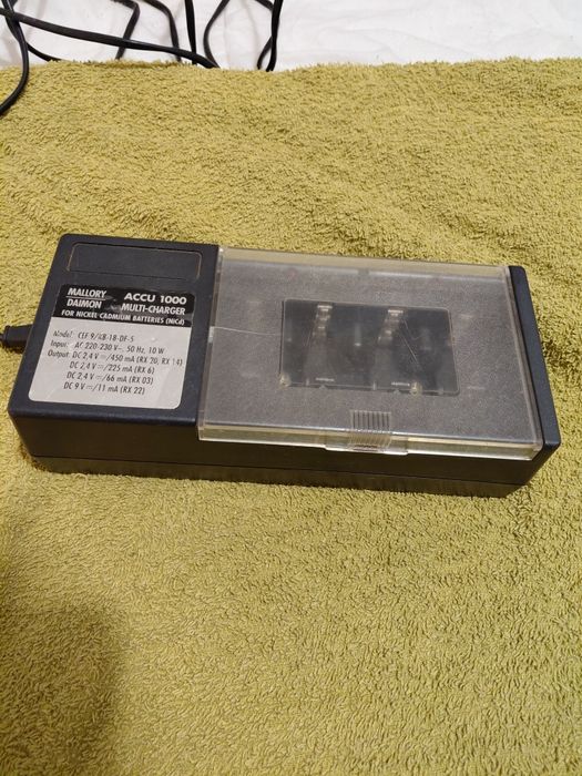 Carregador de Pilhas tipos variados